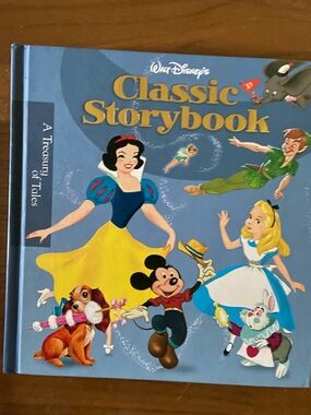 Walt Disney’s Disney book Cinderella Snow Sleeping Lady Bambi Dumbo Peter Alice